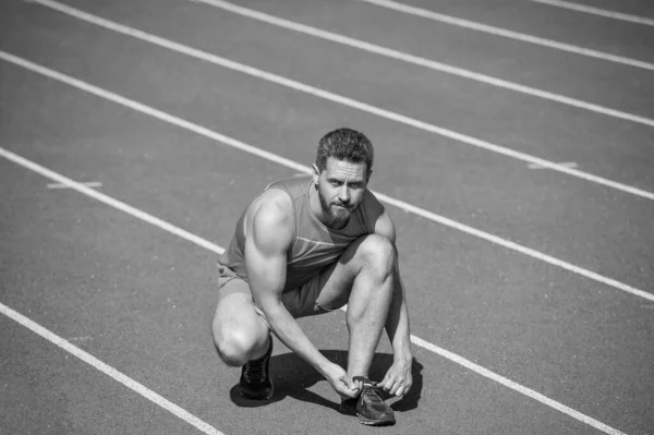 Sportovní Muž Kravaty Cvičení Zdravý Životní Styl — Stock fotografie