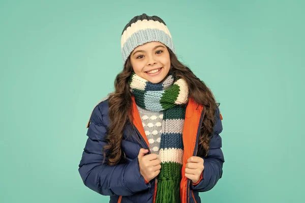 Happy Kid Curly Hair Hat Scarf Teen Girl Puffer Jacket — Fotografia de Stock