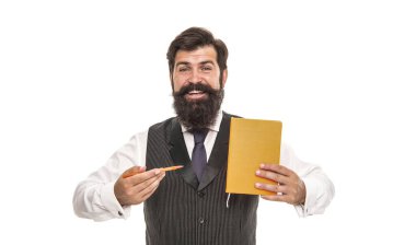 Ne kadar çok okursan, o kadar çok öğrenirsin. Kitaptaki mutlu hipster nokta kalemi. Okul kütüphanesi. Edebiyat eğitimi. Ev ödevi. Edebiyat dersi. Okula dönelim. Son sayfaya kadar bir kitap oku.