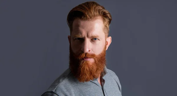 Догляд Вусами Бородою Красивий Незахищений Хлопець Має Бороду Вуса Обличчя — стокове фото