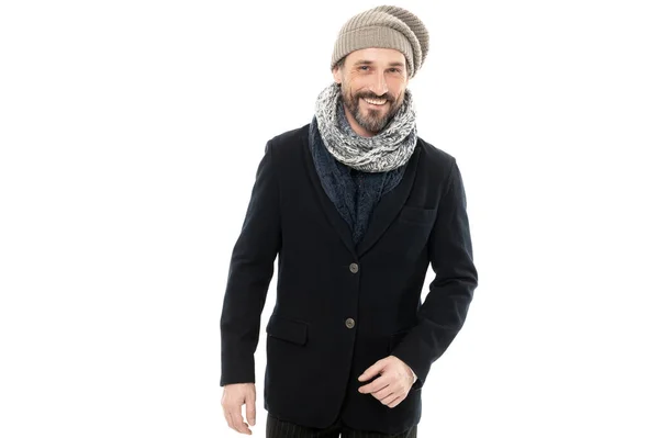 Lachende Man Draagt Winter Warme Kleren Geïsoleerd Witte Achtergrond Studio — Stockfoto