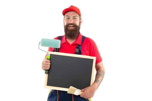 Sonriente Pintor Hombre Ofrecen Renovación Hombre Pintor Con Pizarra Estudio — Foto de Stock