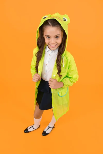 Niedlichen Regenmantel Kinder Würden Sich Freuen Froschart Schulmädchen Mit Kapuze — Stockfoto