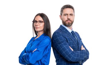 Kendine güvenen ve profesyonel iş adamları stüdyoda liderlik ediyor. Beyazlar arasında soyutlanmış iş adamlarının liderliği. İşletme liderliğinin stüdyo çekimi. Liderliği temsil eden başarılı iş adamları.