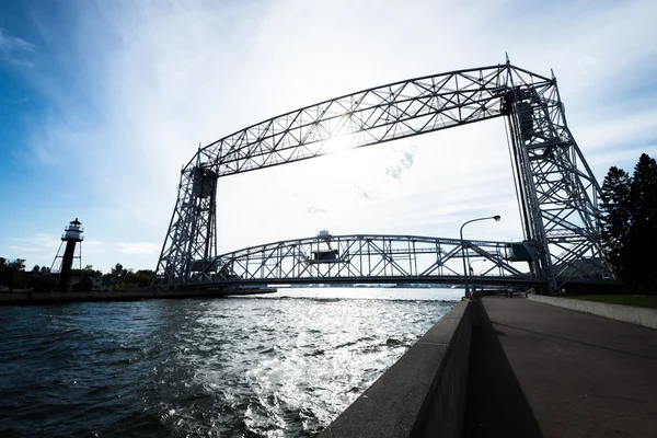 Back lit water gate — Stock Photo, Image