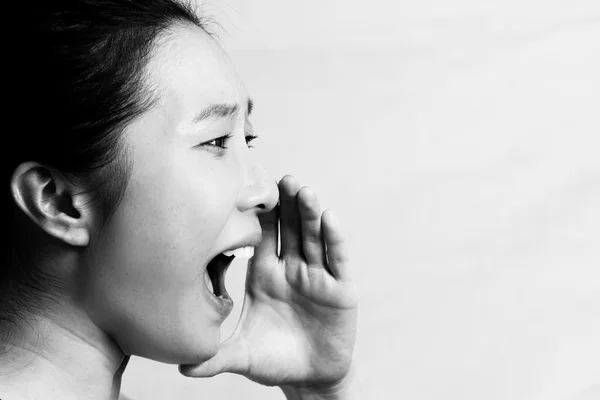 Retrato de mujer gritando —  Fotos de Stock