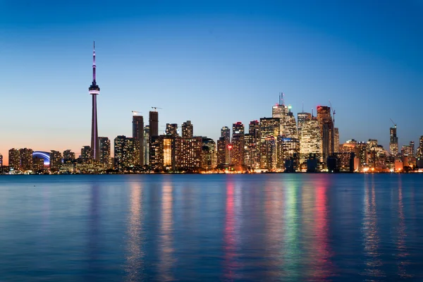 Nachtscène van de binnenstad van toronto — Stockfoto