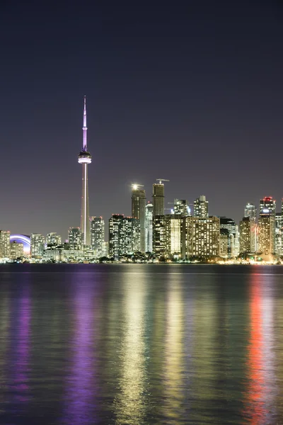 Nachtscène van de binnenstad van toronto — Stockfoto