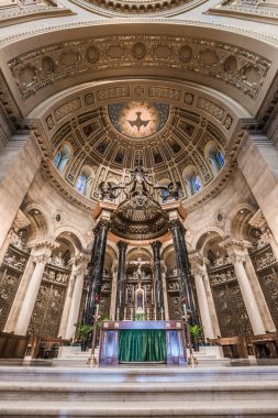 iç Aziz Paul Katedrali