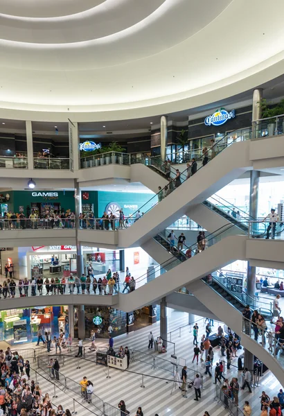 Mall of america bir meşgul gün boyunca — Stok fotoğraf