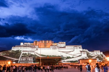 Potala Sarayı Tibet'te