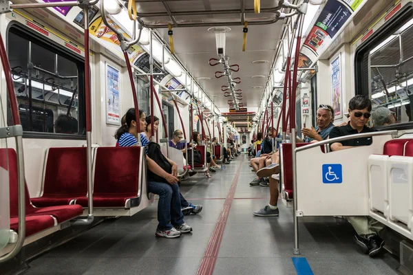 Interior of Toronto subway — Stock Photo, Image