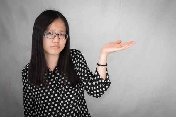 Girl holding up her hand — Stock Photo, Image