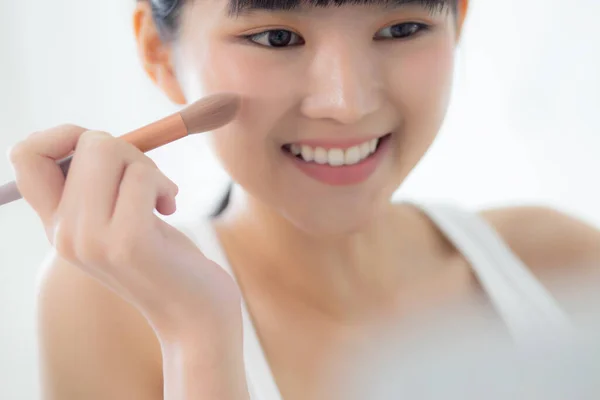 Beauté Jeune Femme Asiatique Avec Apprentissage Maquillage Avec Pinceau Sur — Photo