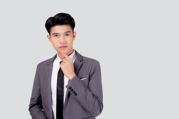 Porträtt Ung Asiatisk Affärsman Kostym Med Smart Tänkande Idé Isolerad — Stockfoto