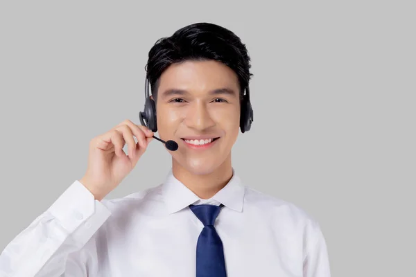 Porträtt Ung Asiatisk Affärsman Call Center Bär Headset Isolerad Vit — Stockfoto