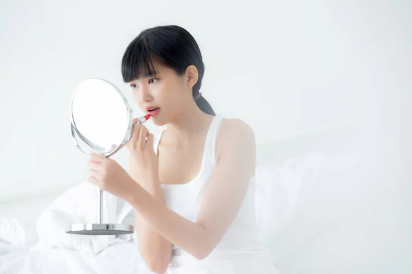 Beautiful Young Asian Woman Applying Lipstick Red Mouth Beauty Girl — Stock Photo, Image