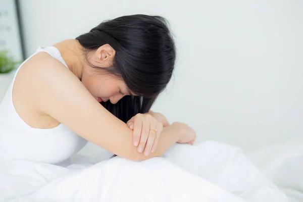 Young Asian Woman Depression Having Mental Problem Sitting Bed Bedroom — Foto de Stock
