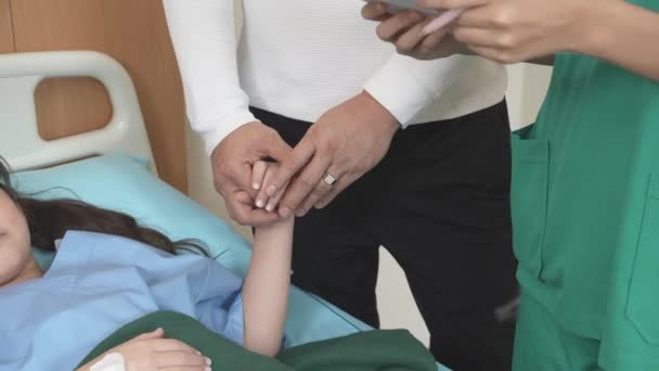 Closeup Hands Father Holding Hands Child Encouragement Hospital Clinic Praying — Stockvideo