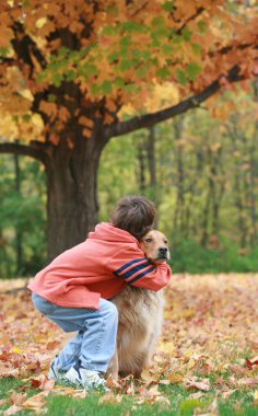 oğlan ve köpek