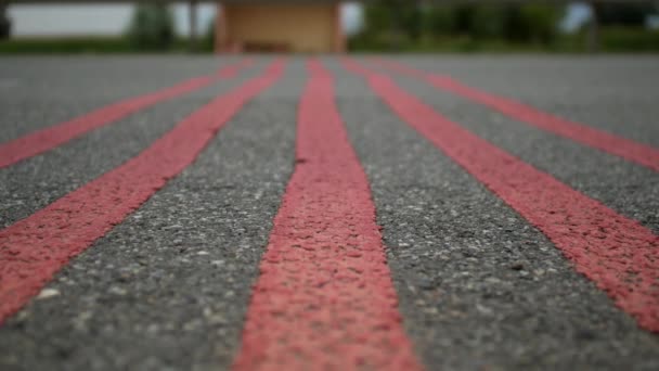Close Asphalt Volumetric Red Road Markings Cars Moving Motorway Out — Stok video