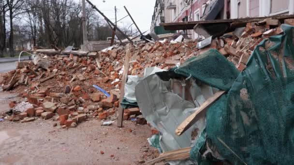 Chernihiv Ucrania 2022 Edificio Destruido Después Ataque Con Cohetes Resultado — Vídeo de stock