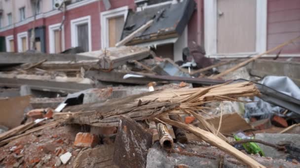 Chernihiv Ukrajina2022 Zničená Budova Raketovém Útoku Výsledek Raketového Nebo Dělostřeleckého — Stock video