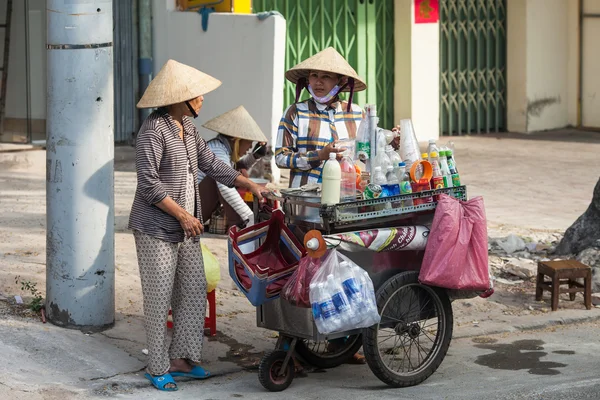 Vietnamees straat leverancier — Stockfoto