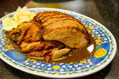 ördek pot ihtiva eder.