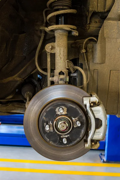 Car under repair. — Stock Photo, Image