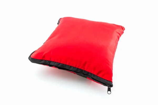 Almohada roja brillante con cremallera . — Foto de Stock