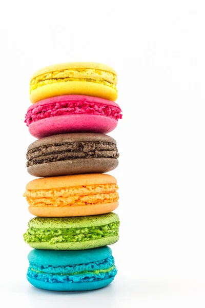 Macarons français doux et colorés . — Photo