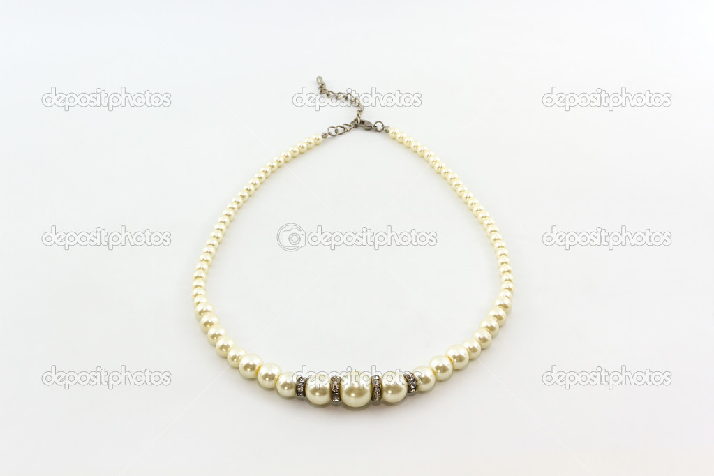 Elegant white pearl necklace.