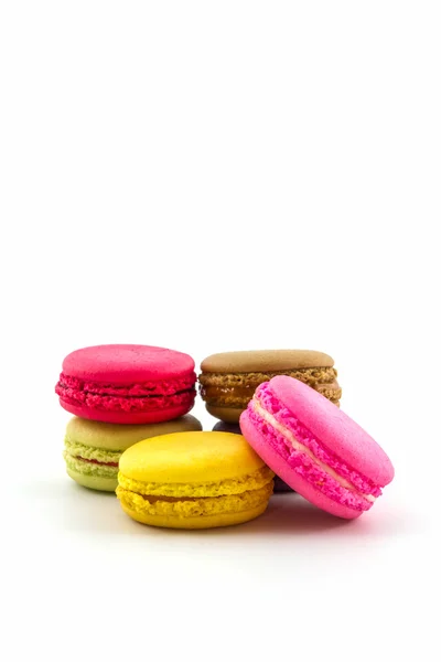 Süße und farbenfrohe französische Makronen oder Macaron, Dessert. — Stockfoto