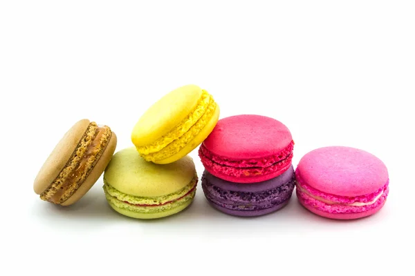 Macarrones franceses dulces y coloridos o macarones, Postres . —  Fotos de Stock
