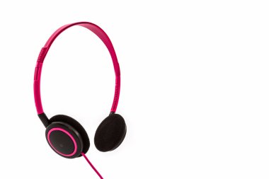 pembe kulaklıklar .