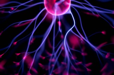 Siyah arkaplanda Plasma Işık Topu