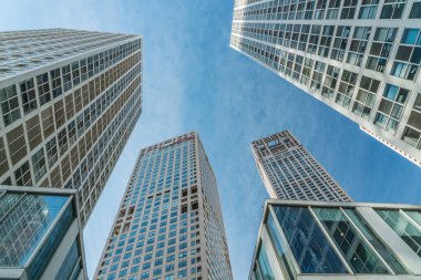 Kentsel ticaret binası, modern mimari