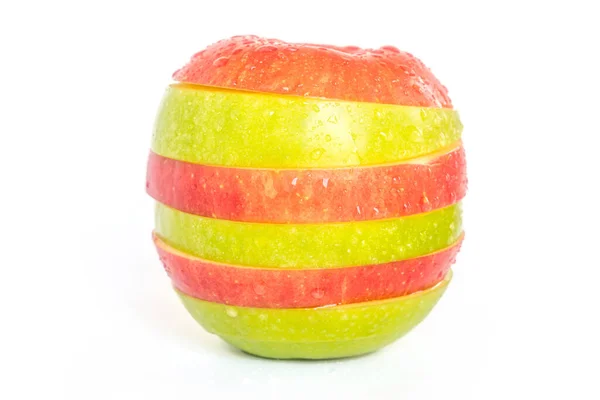 Röda Äpplen Och Gröna Äppelskivor — Stockfoto