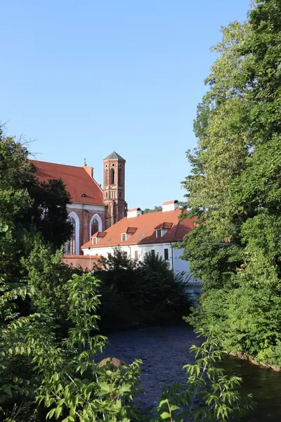 Old buildings, red bricks, red roofs, tourist attraction