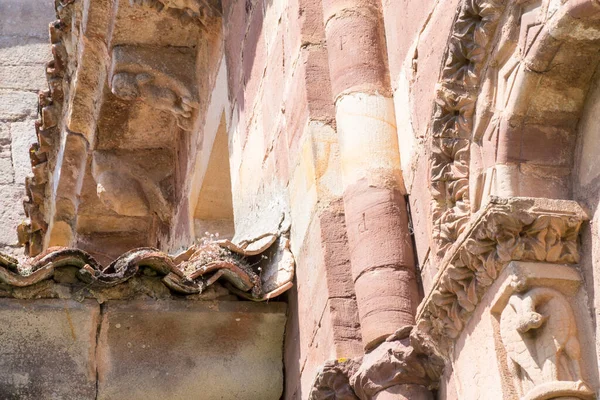 Eine Kirche Von San Juan Amandi Villaviciosa Asturien Details Erotischer — Stockfoto