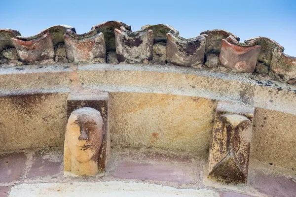 Kostel San Juan Amandi Villaviciosa Asturias Detail Caneillos Vytesaný Kamene — Stock fotografie