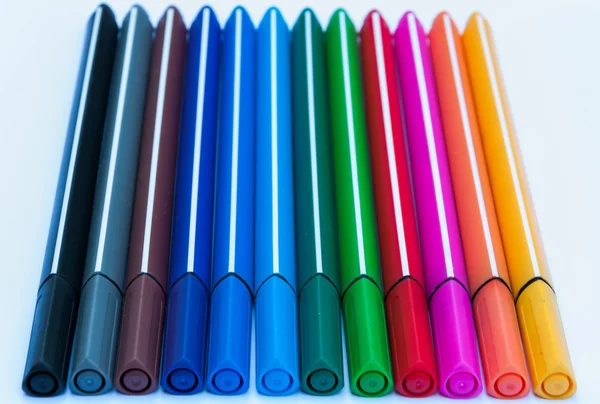 Δώδεκα πολύχρωμα στυλό — Φωτογραφία Αρχείου