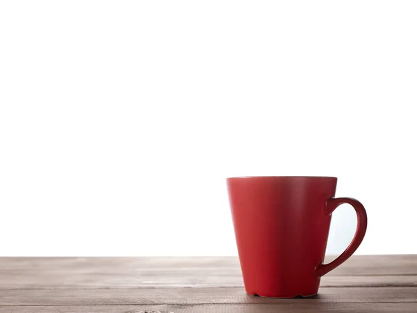 Copo Vermelho Mesa Madeira Com Fundo Isolado — Fotografia de Stock