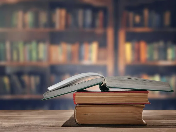 Stack Books Table Library — Stock Photo, Image