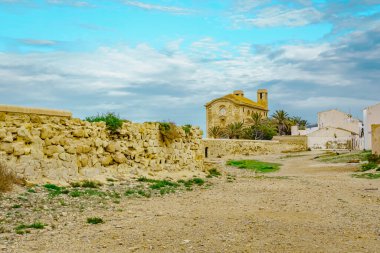 San Pedro Kilisesi ve San Pablo Alicante 'deki Tabarca Adası' nda. İspanya.