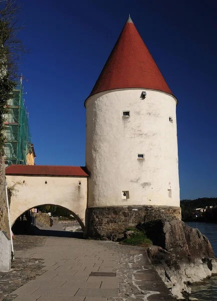 Old Defense Tower Schaiblingsturm River Inn Passau Niemcy Piękny Słoneczny — Zdjęcie stockowe
