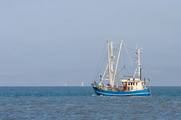 Crabber on sea — Stock Photo, Image