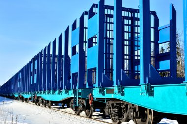 Mavi kargo treni hareket kış