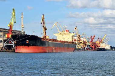 Kargo kargo terminal yük gemileri